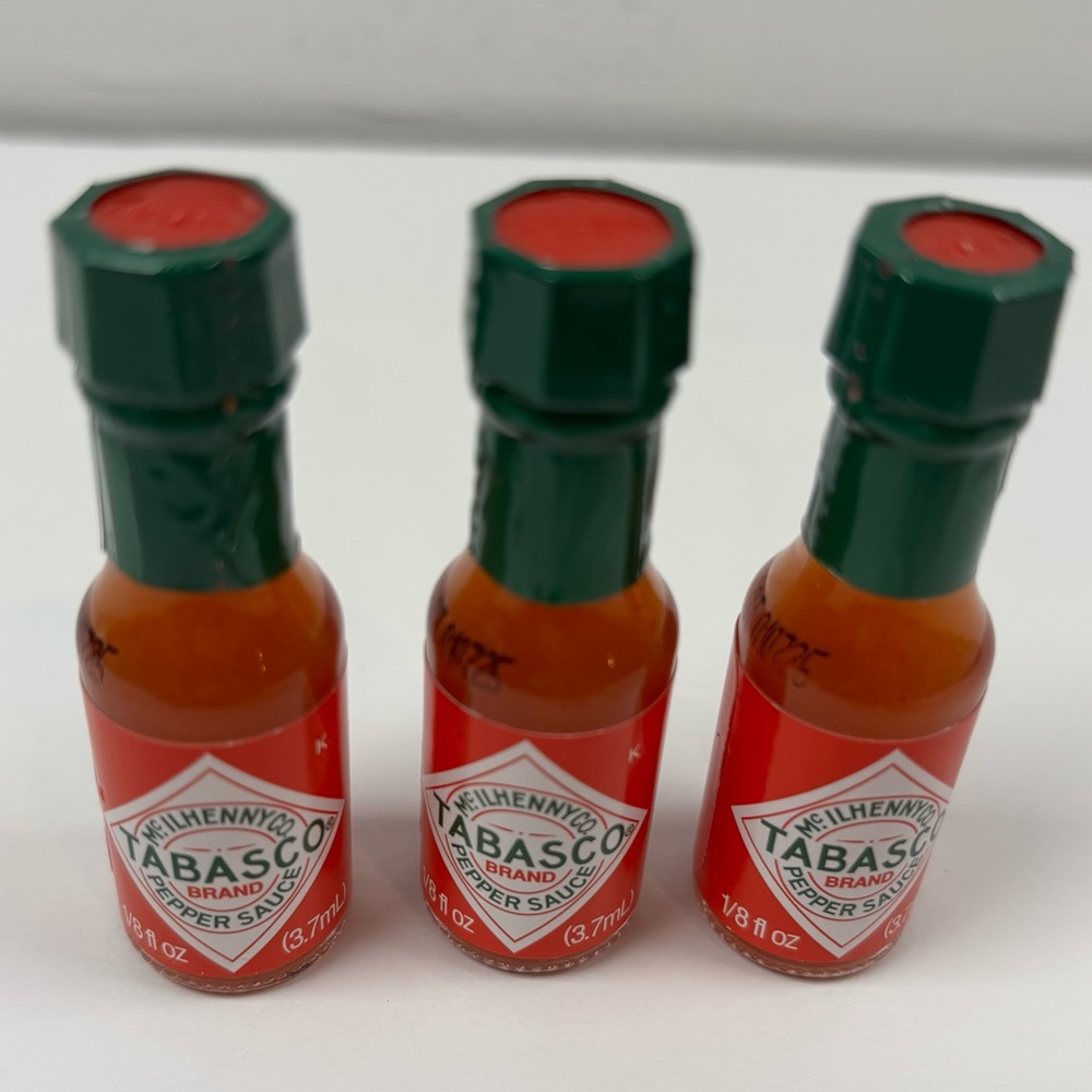 3 Miniature Bottle Tabasco Pepper Sauce 1/8 fl oz McILHenny CO Mini NEW SEALED